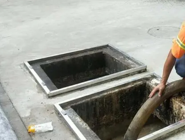 沙坡头化粪池清理